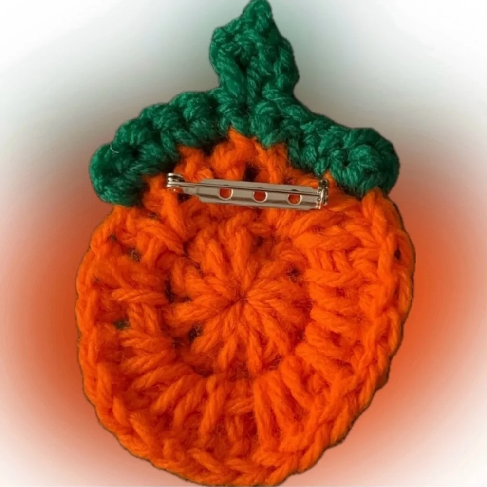 New Halloween Pumpkin Jack-O-Lantern Pin Claw Clasp Bookbag Keychain Charm 10 PC